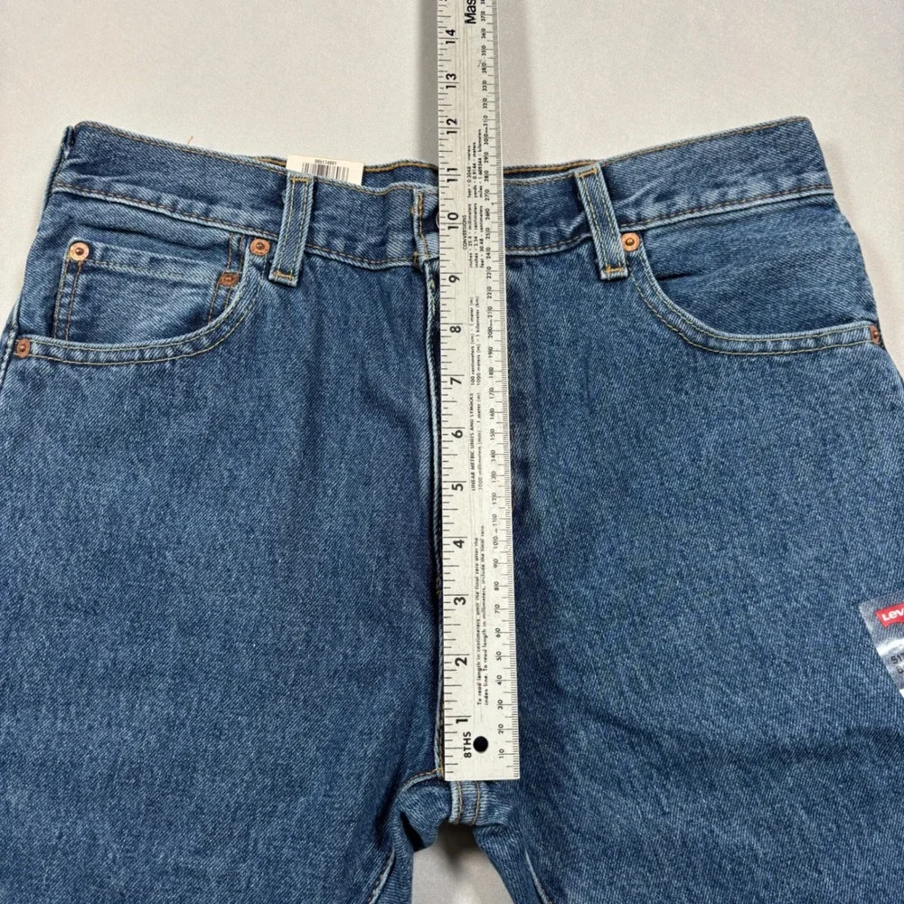 Levis levi 517